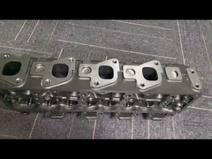 Cabeça de cilindro do bom desempenho TD27Automotive para Nissan In Stock
