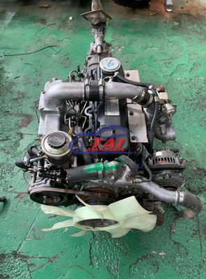 QD32 turbocompressor japonês Nissan Engine Parts Diesel Engine com a caixa de engrenagens para Nissan Cabstar
