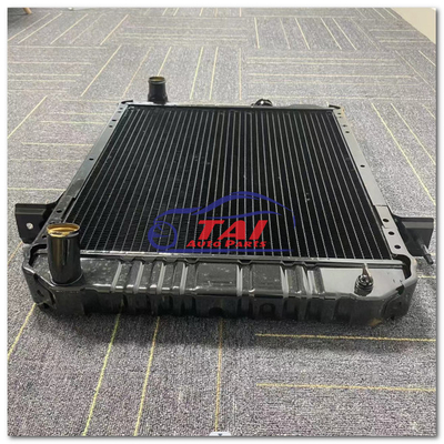 Acessórios de motor de carro para montagem de carro Radiador 8973710110 para resfriamento de caminhão Isuzu