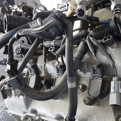 5.7L usou os motores japoneses usou os motores de Toyota para Land Cruiser