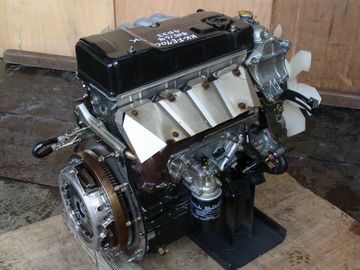 Good price Motor diesel do Canter de Mitsubishi, peças sobresselentes completas originais 4D33 4D34 4D35 do motor de automóveis de Japão on-line