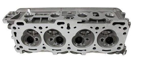 Bom preço Veículo Peças do motor japonês Cabeça do cilindro QD32 Garantia de 1 ano Para Nissan on-line