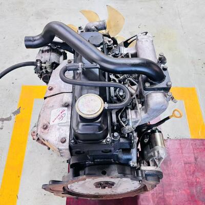 Bom preço TD27 2.7L Motor Diesel Mecânico com 80 ‰ 125 HP Força para pick-ups e caminhões leves on-line