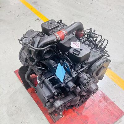 Bom preço Motor Diesel 4BT 3.9L de Cilindrada Faixa de Potência de 100–150HP para Aplicações Dedicadas em Escavadeiras on-line