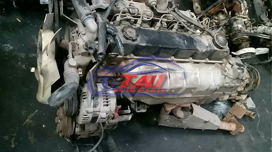 Bom preço BOAS condições Nissan TD42 VQ20 usou peças de motor diesel on-line